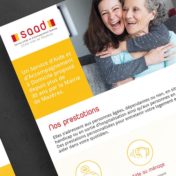 image du flyer présentant les services du CCAS de la ville de Mazères - graphiste Toulouse